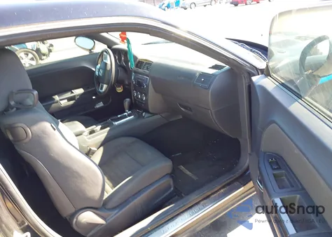 2013 Dodge Challenger Sxt z USA, uszkodzony, nr VIN 2C3CDYAG5DH530594